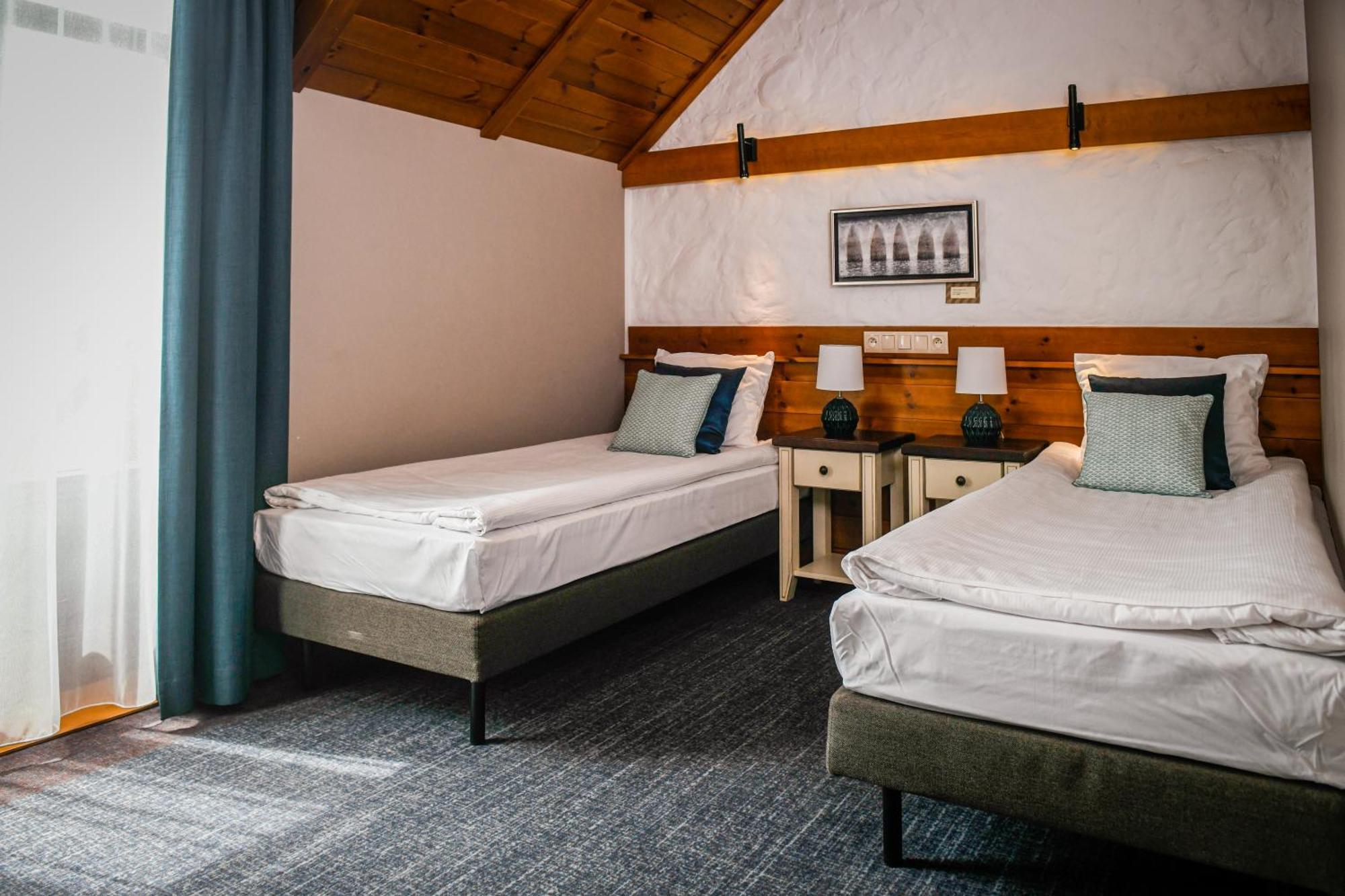 Folwark Lekuk Hotel Łękuk Mały Екстериор снимка