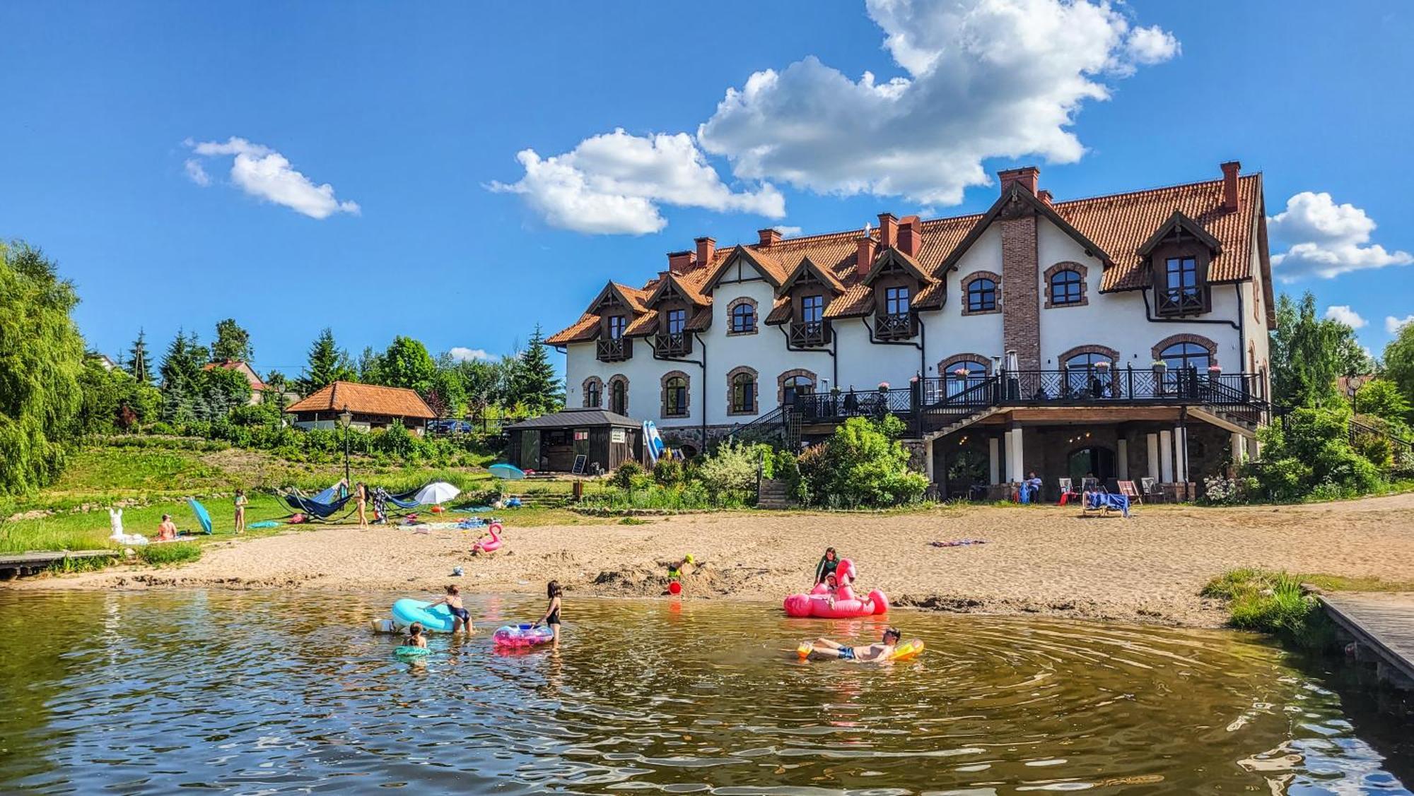 Folwark Lekuk Hotel Łękuk Mały Екстериор снимка
